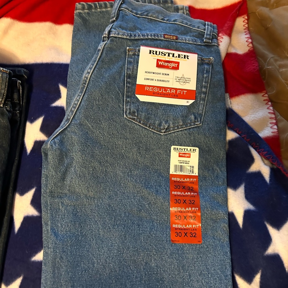 Rustler Men's Blue Relaxed Jeans